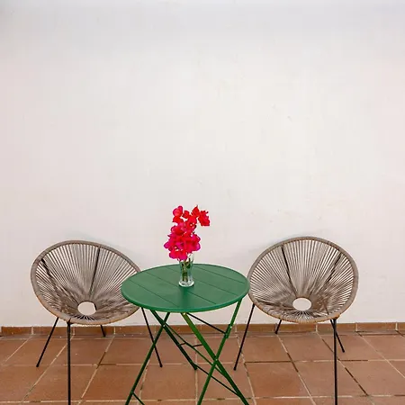 Bright With Swimming Pool And Close To Sea ماربيا