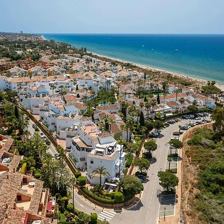 Bright With Swimming Pool And Beachfront