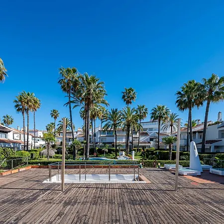 Bright With Swimming Pool And Beachfront * Marbella