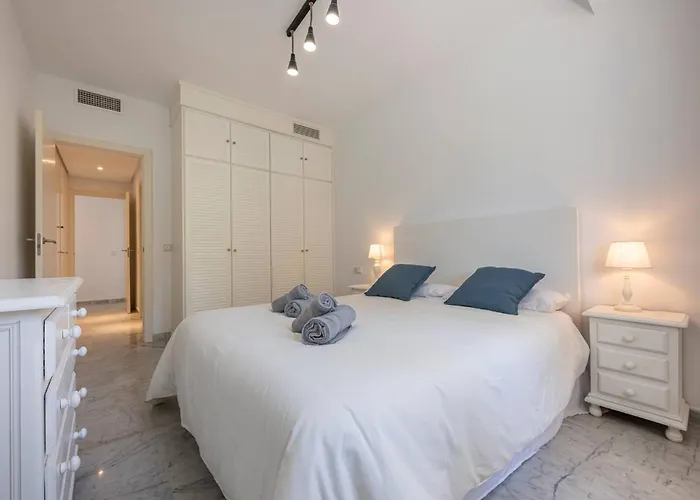 Bright With Swimming Pool And Close To Sea *