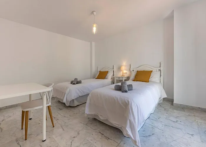 Bright With Swimming Pool And Close To Sea Chalet