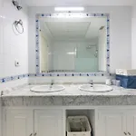 Chalet Bright With Swimming Pool And Beachfront *